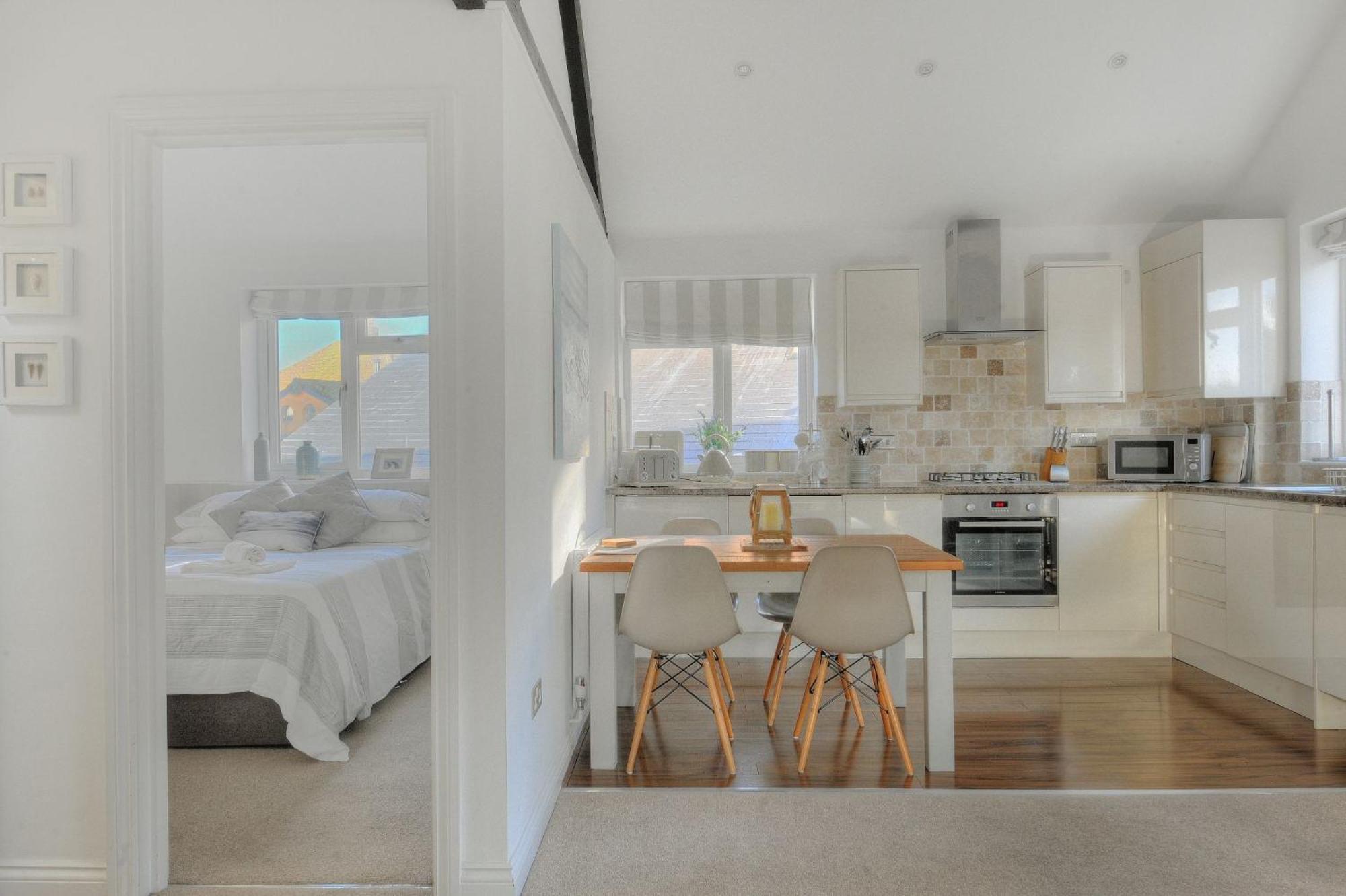 11 The Gables Apartman Lyme Regis Kültér fotó